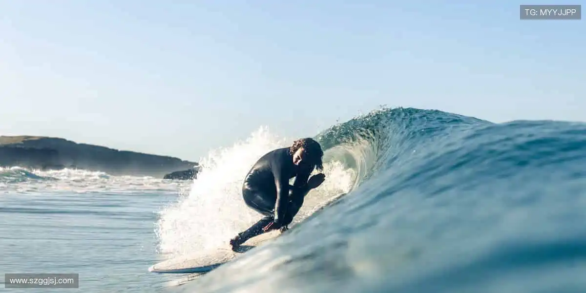 👟限量潮品，个性定制，做最耀眼的运动达人！🌟